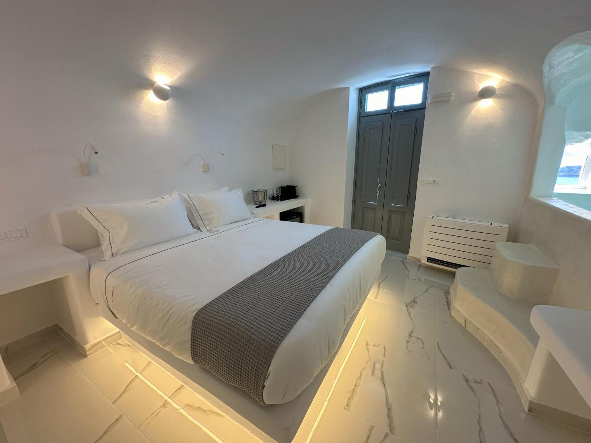 Dagaz Suites Тира Экстерьер фото
