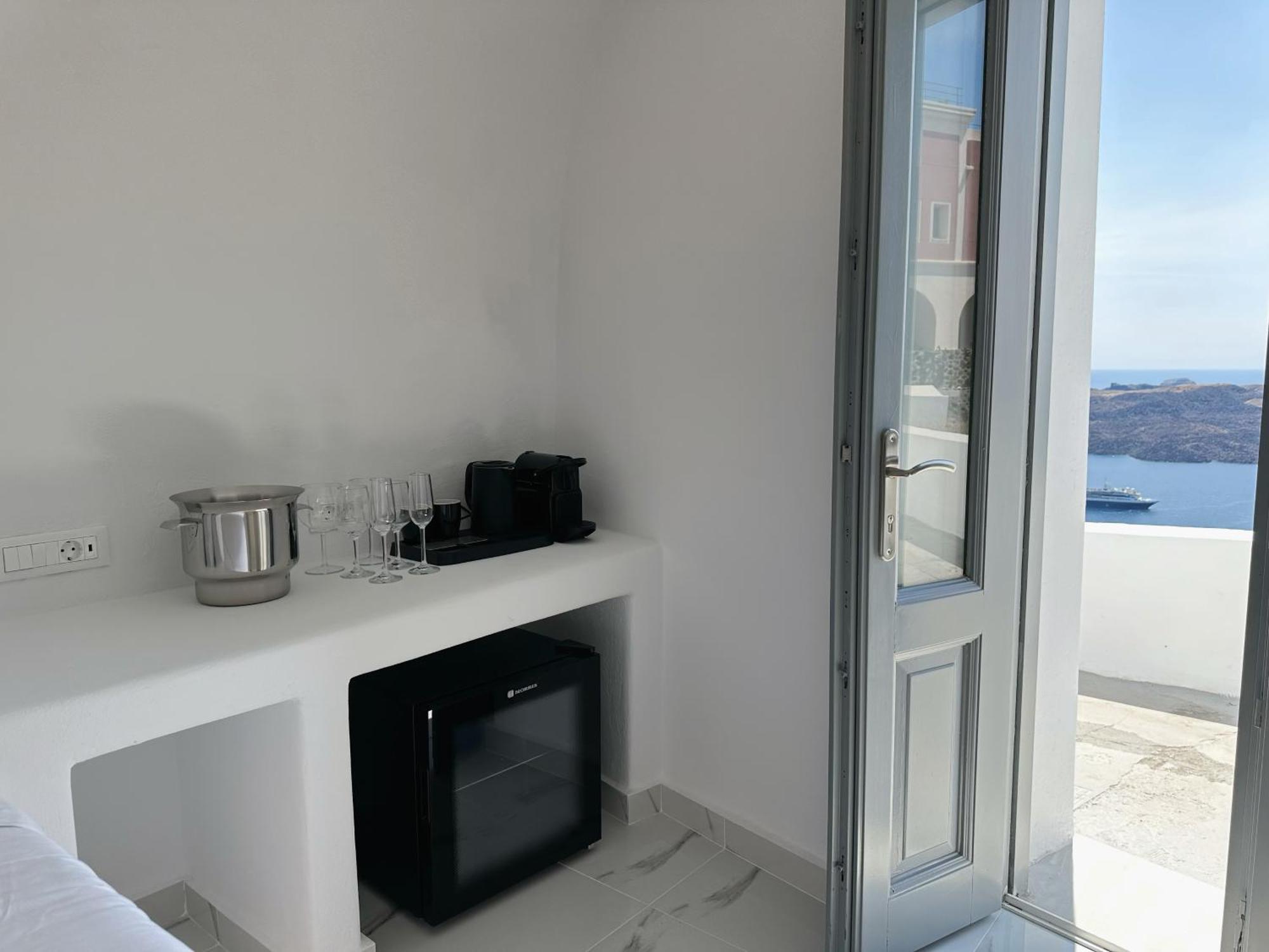 Dagaz Suites Тира Экстерьер фото